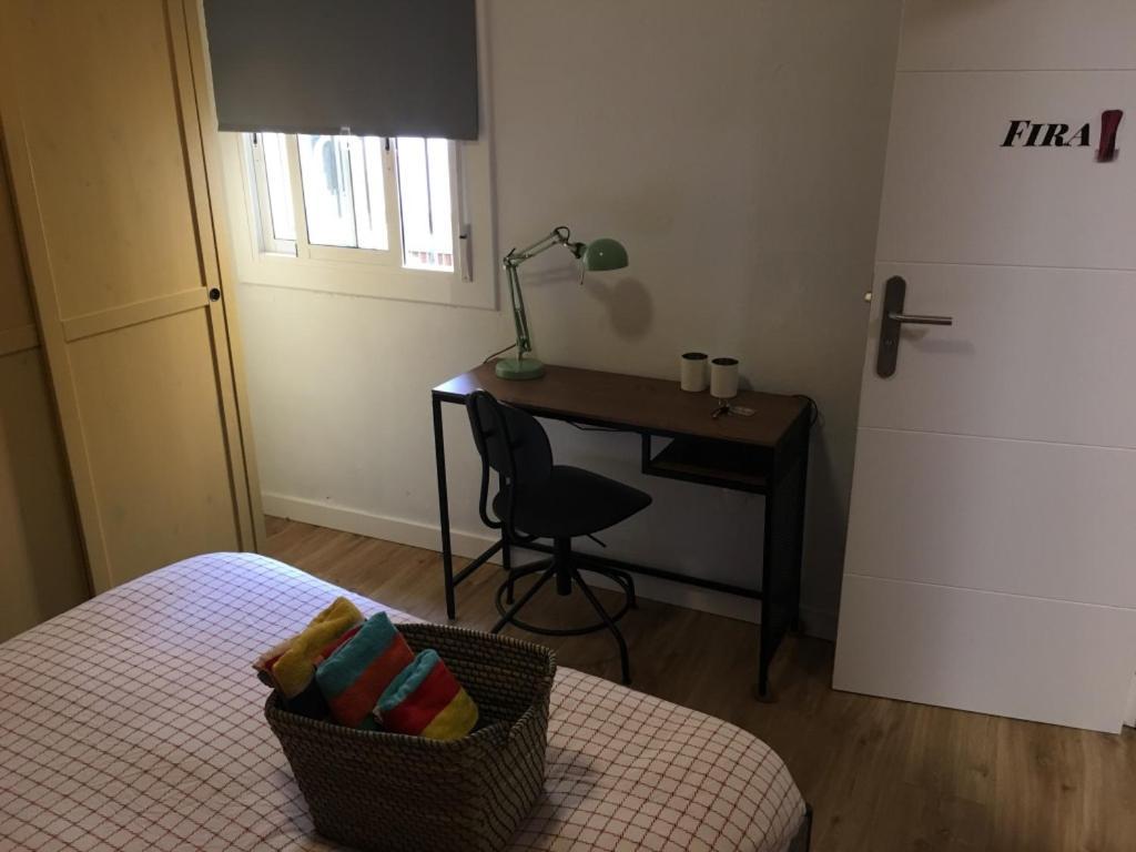 הוספיטלט דה יוברגאט Practical Room: Barcelona-Fira-Airport מראה חיצוני תמונה